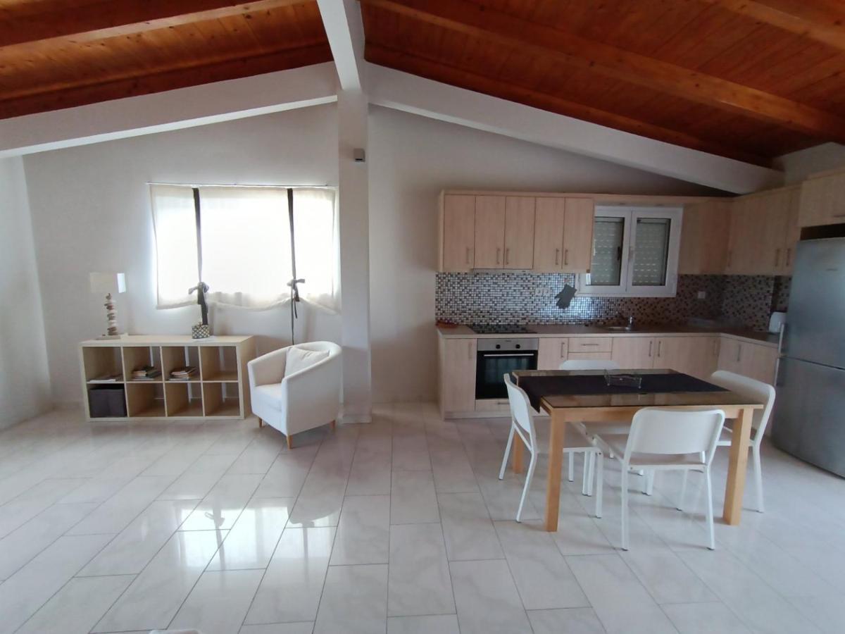 Endless Seaview Apartment B Alykes  Extérieur photo